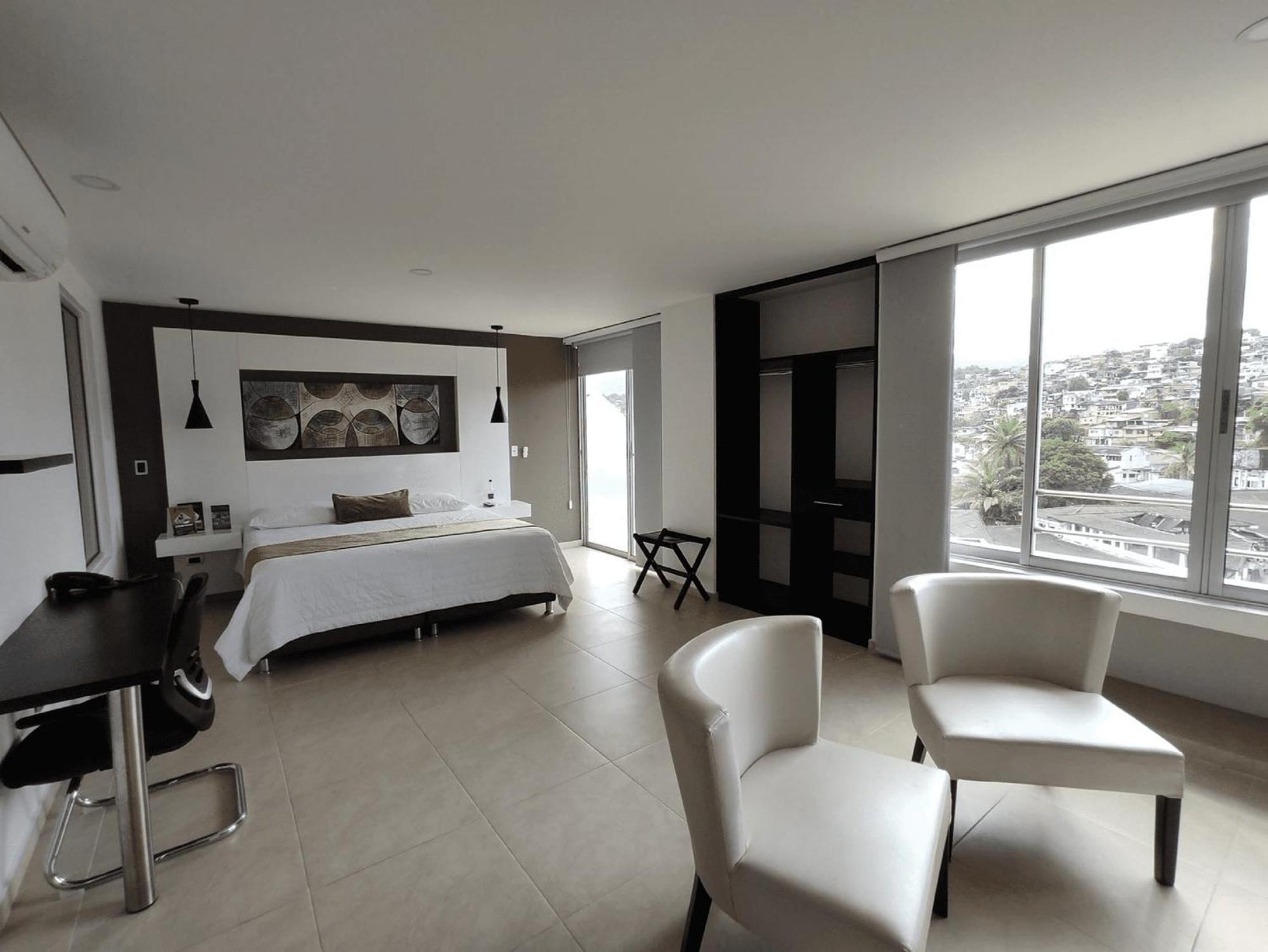 Hotel Andinos Plaza Florencia Florencia  Zewnętrze zdjęcie
