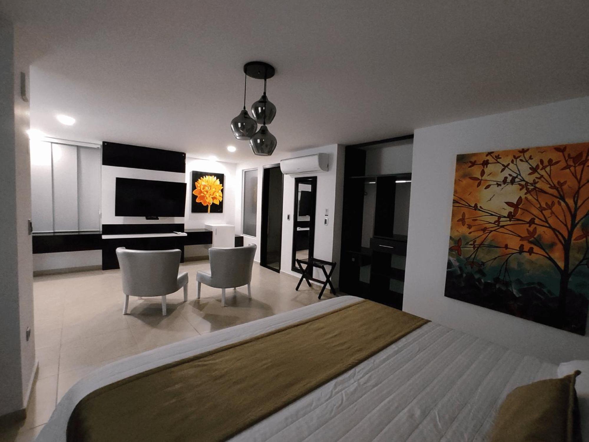Hotel Andinos Plaza Florencia Florencia  Zewnętrze zdjęcie